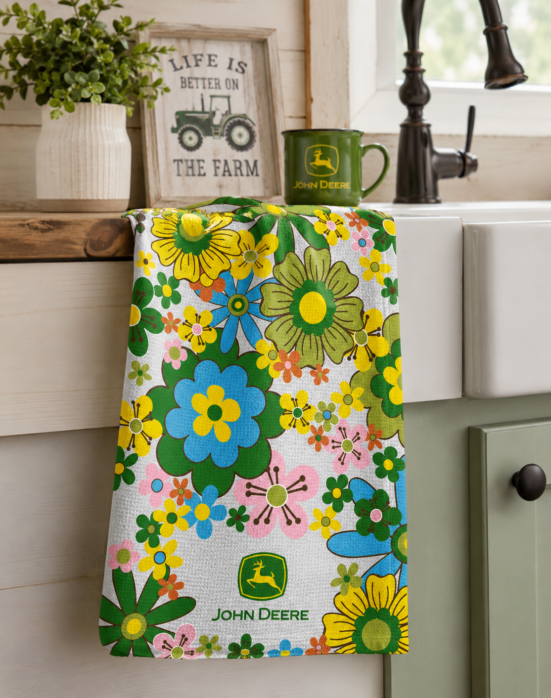 JOHN DEERE Flower Power Towel
