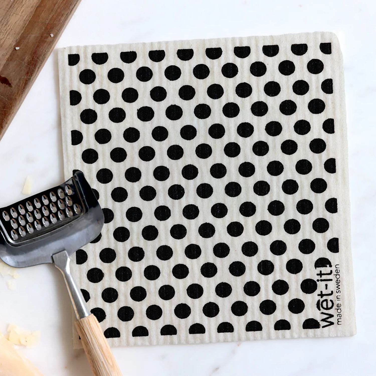 dots & dots black